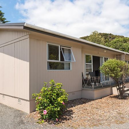 Waitangi Beach Units 외부 사진