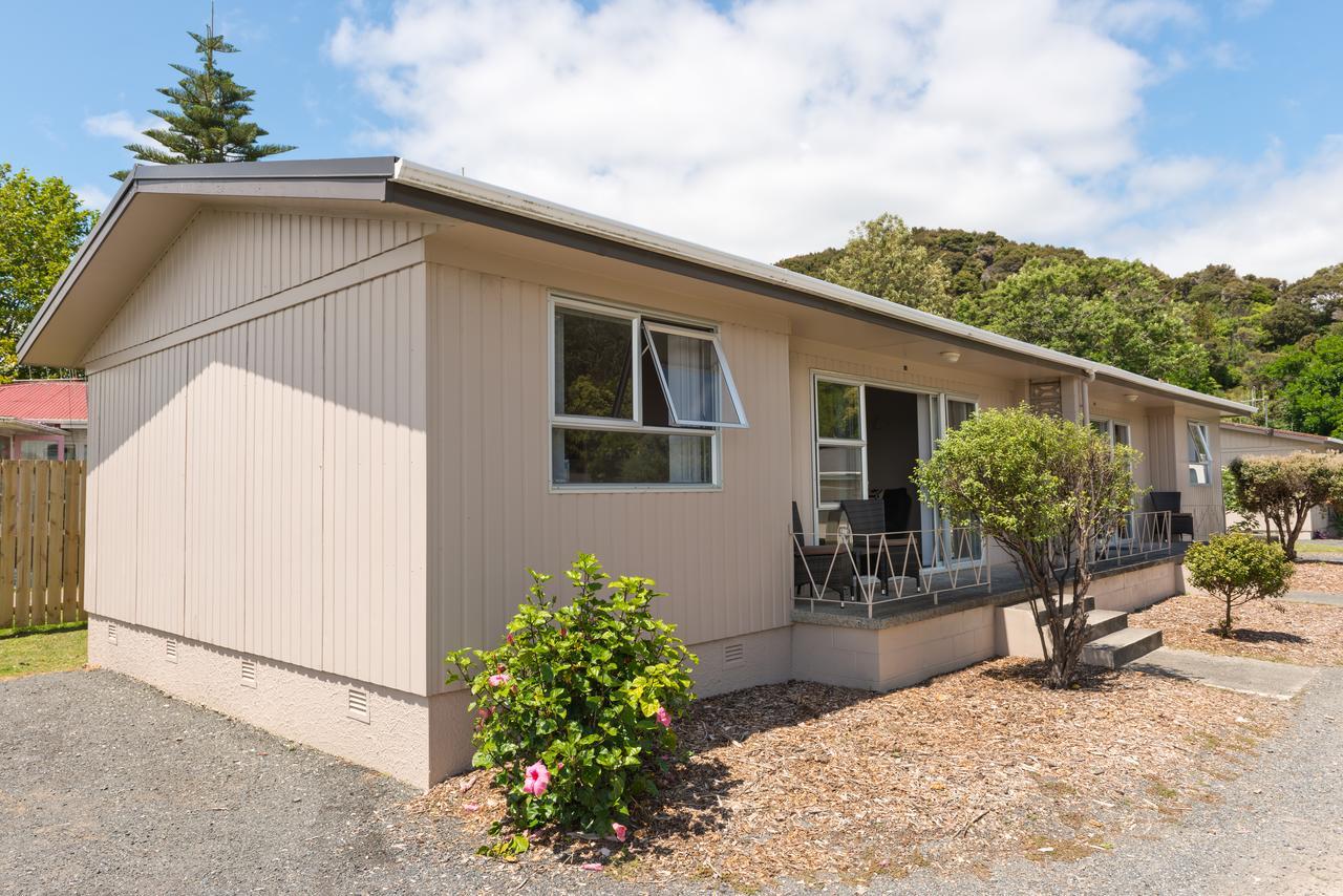 Waitangi Beach Units 외부 사진