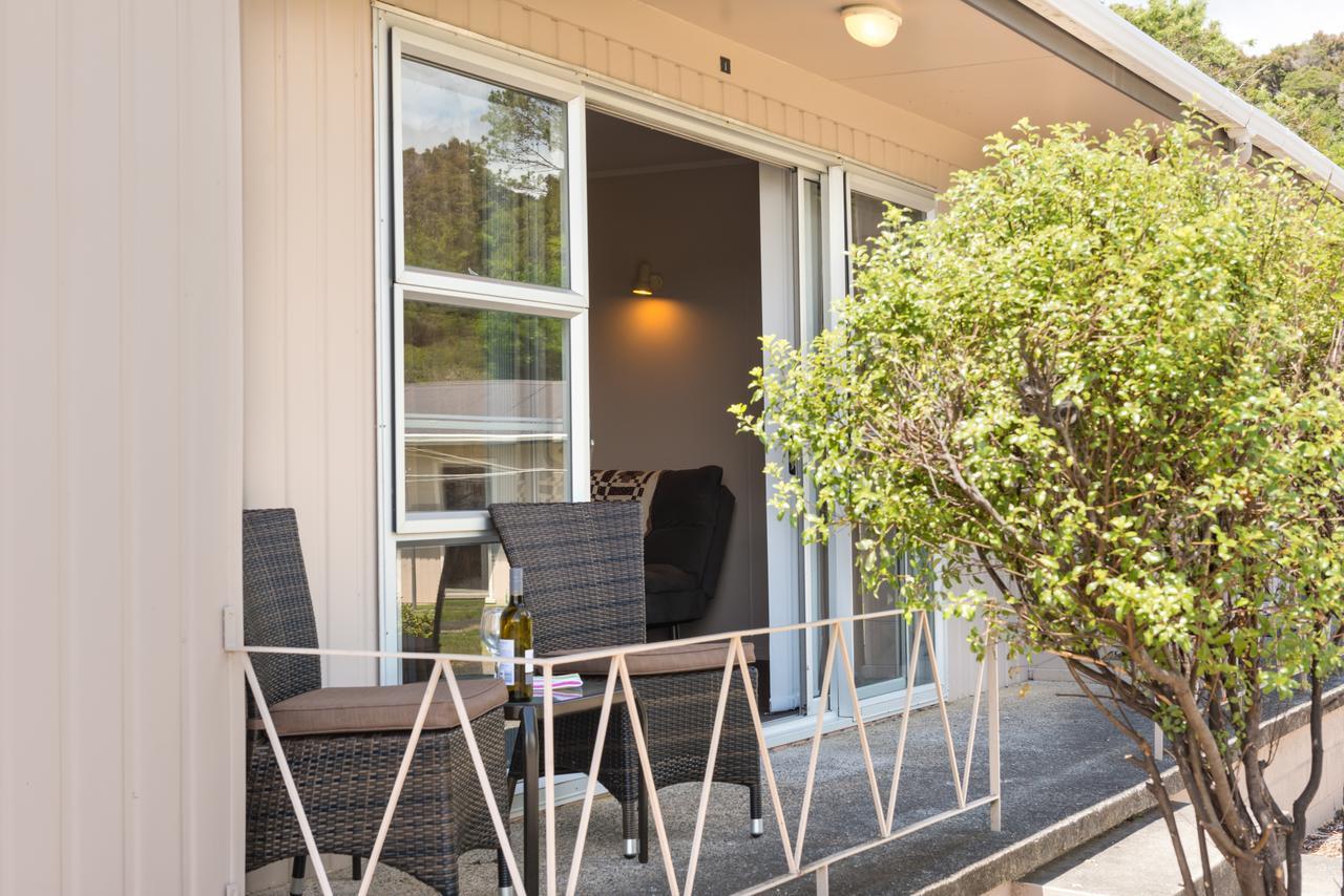 Waitangi Beach Units 외부 사진