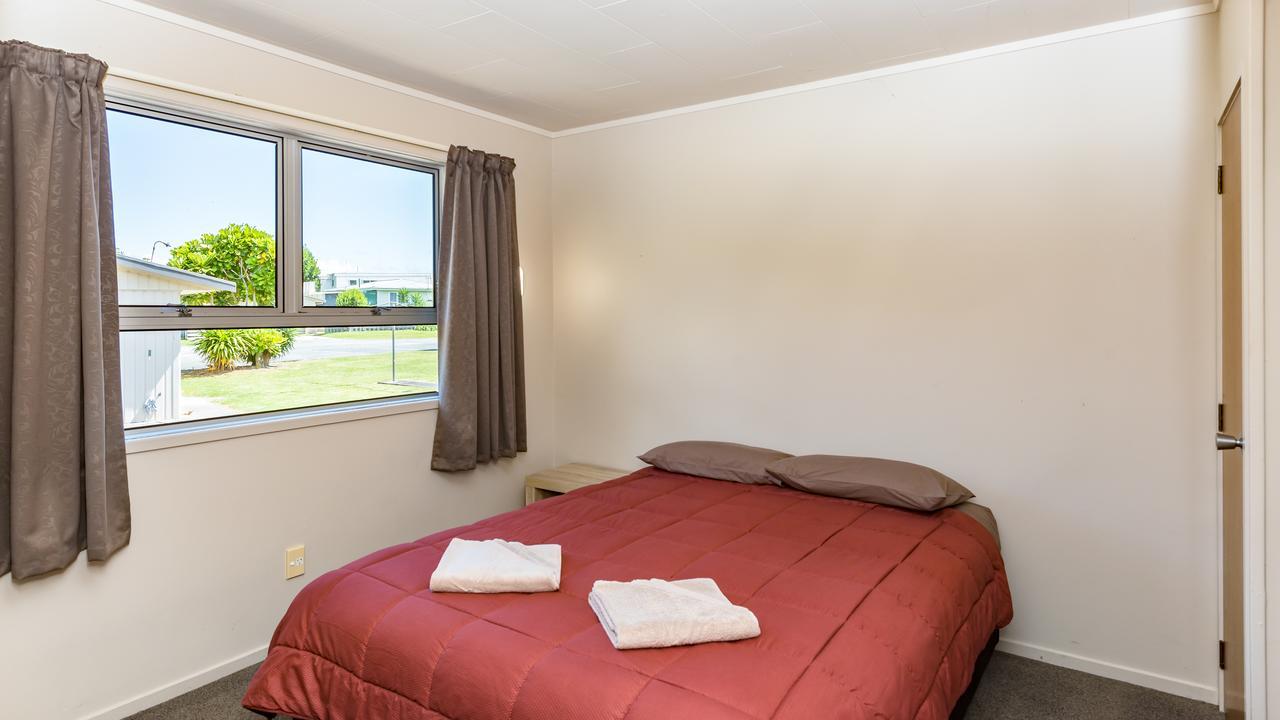 Waitangi Beach Units 외부 사진
