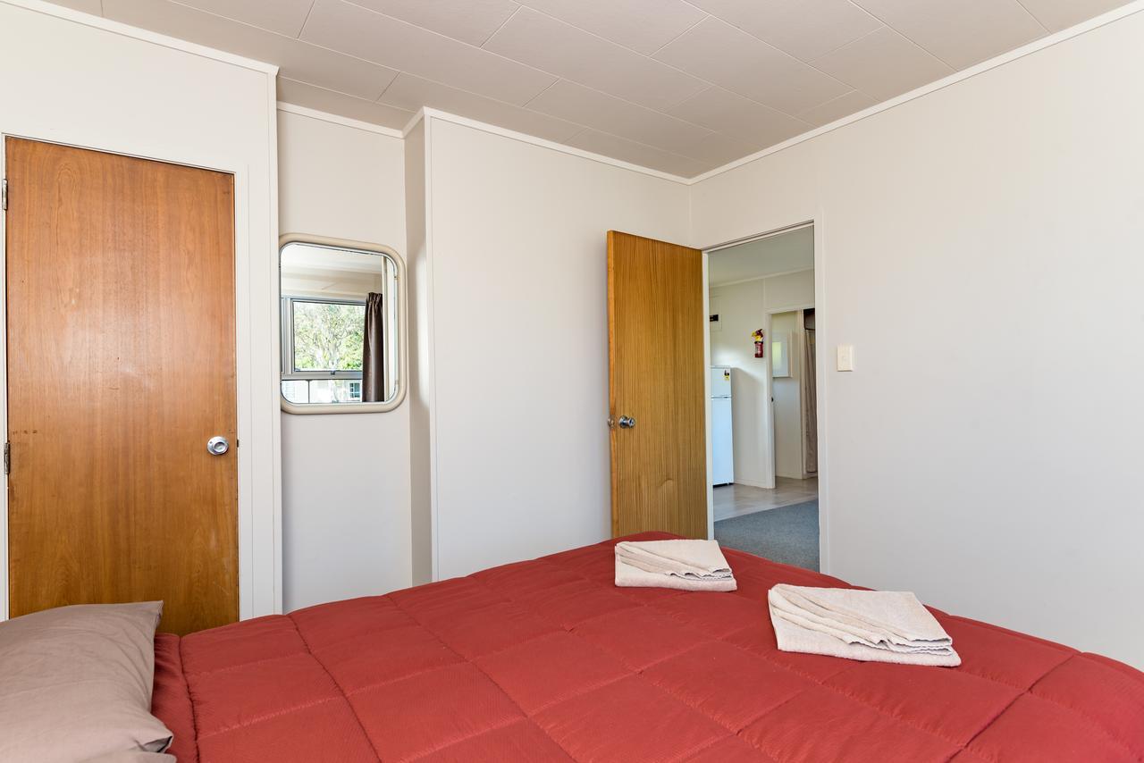 Waitangi Beach Units 외부 사진